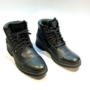 Steve Madden Boots Black Leather Men US Size 10 LIKE NEW